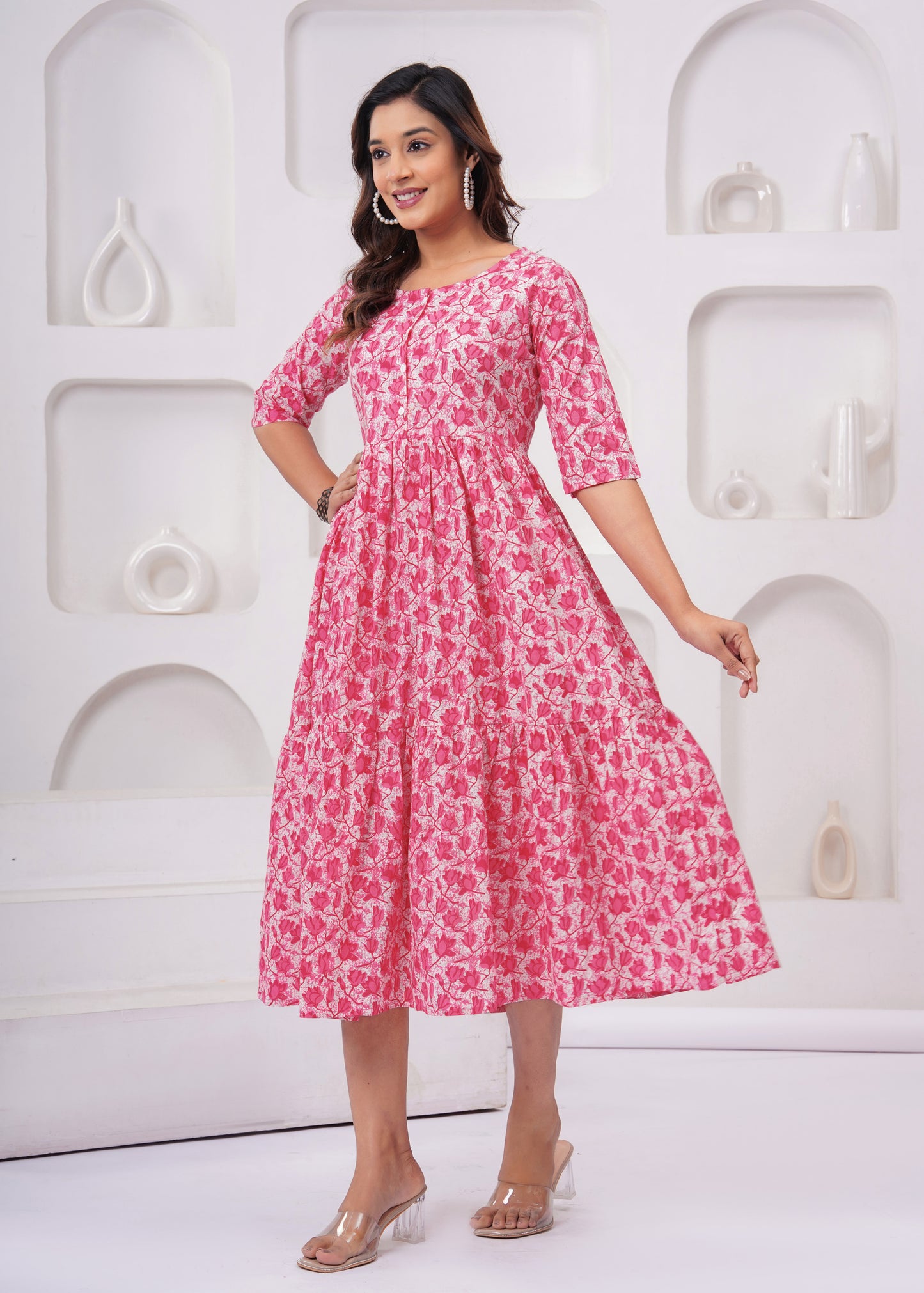 Graceful Pink & White Floral Anarkali Kurti – A Must-Have!